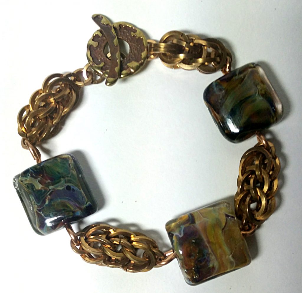 Bronze chainmaille & lampworked glass bead bracelet.
